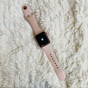 Apple Watch Series 3 - Gold 38mm